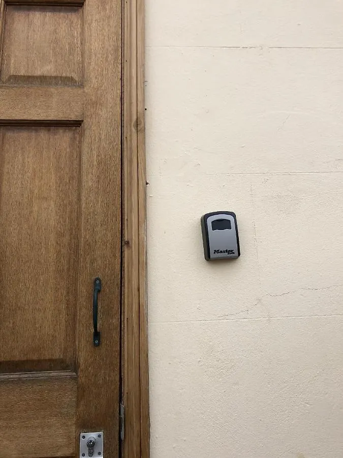 Comfortable Home Away From Home, Town Centre, Free Parking,Multiple Rooms Cheltenham 0*,  United Kingdom