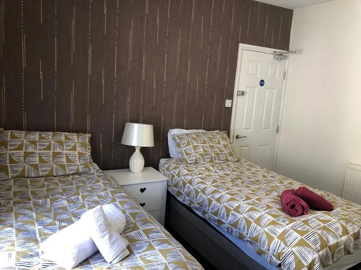Homestay Comfortable Home Away From Home, Town Centre, Free Parking,Multiple Rooms Cheltenham United Kingdom