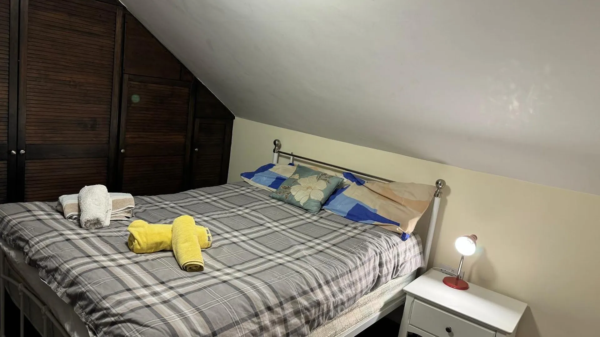 Comfortable Home Away From Home, Town Centre, Free Parking,Multiple Rooms Cheltenham 0*,  United Kingdom