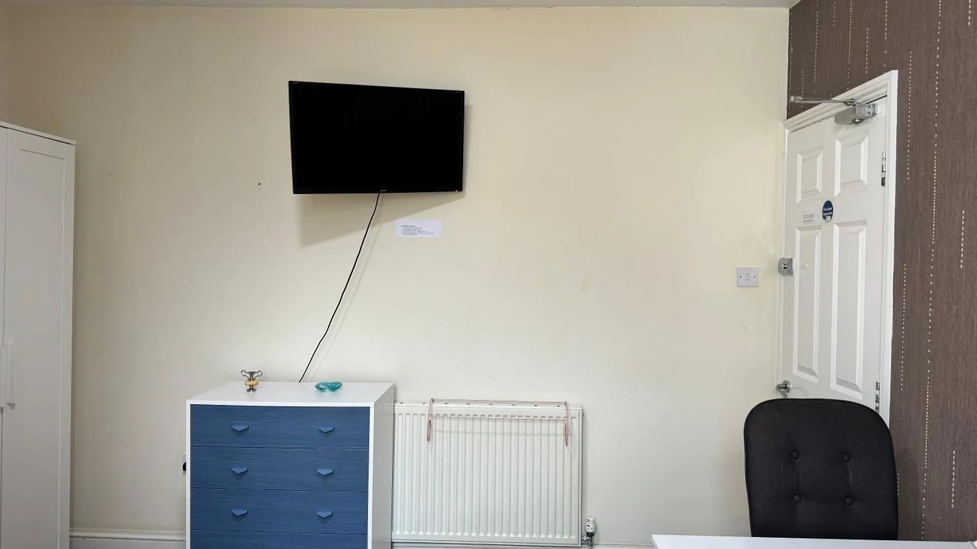 Homestay Comfortable Home Away From Home, Town Centre, Free Parking,Multiple Rooms Cheltenham United Kingdom